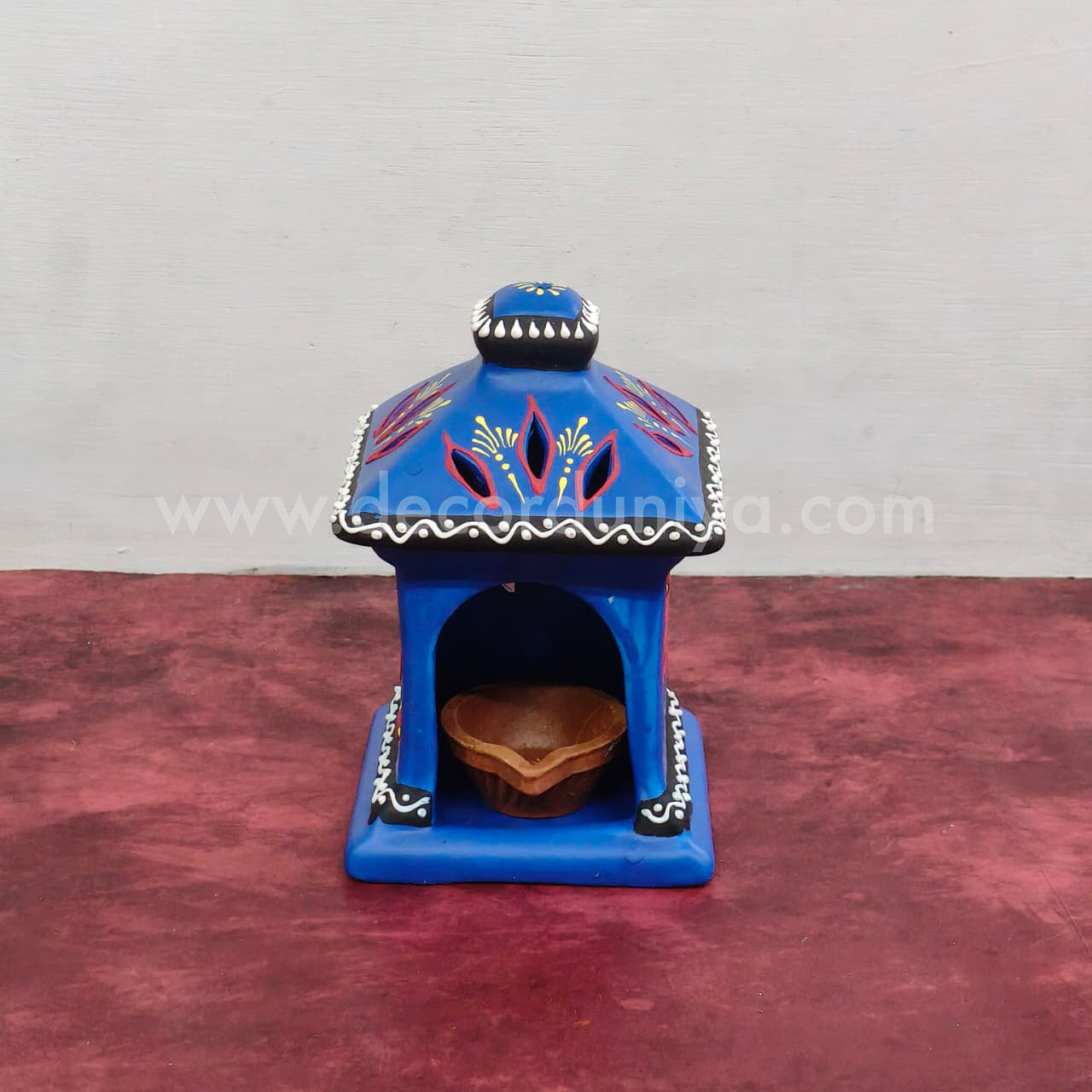 Hand Crafted Hut Agal Vilakku - VSF106