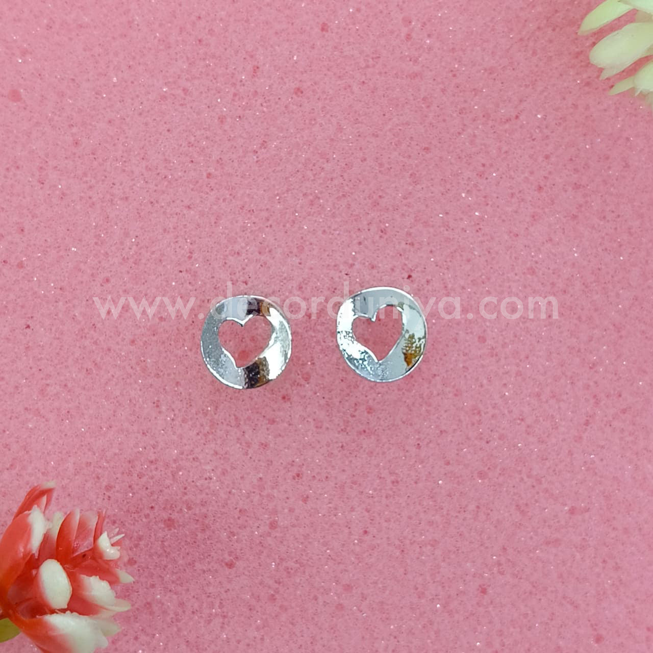 White Metal Stud, Earrings - MN8