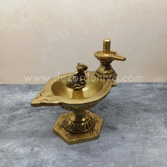 Antique Brass Pradosha Vilakku - PV01