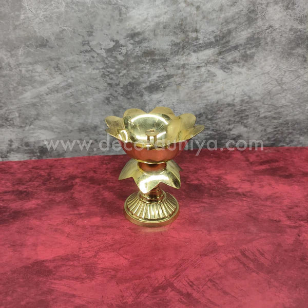 Lotus Vilakku - RB21-c