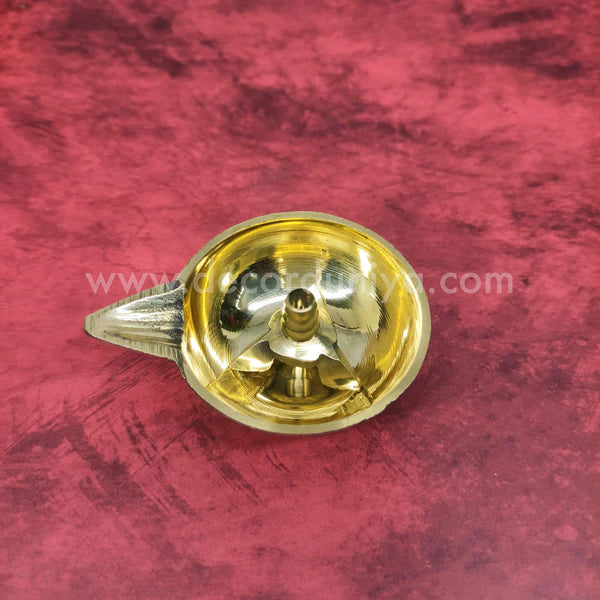 Brass Thiri Stand | Wick Holder - RB5-C