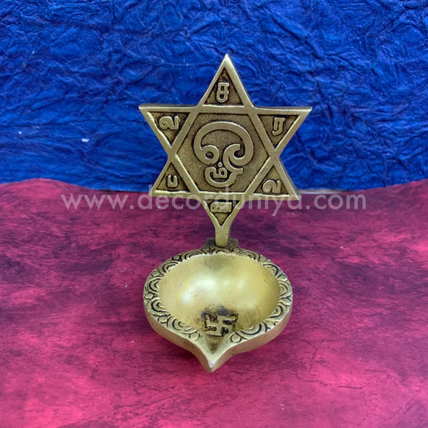 OM Saravana Bhava Vilakku - RB6-c