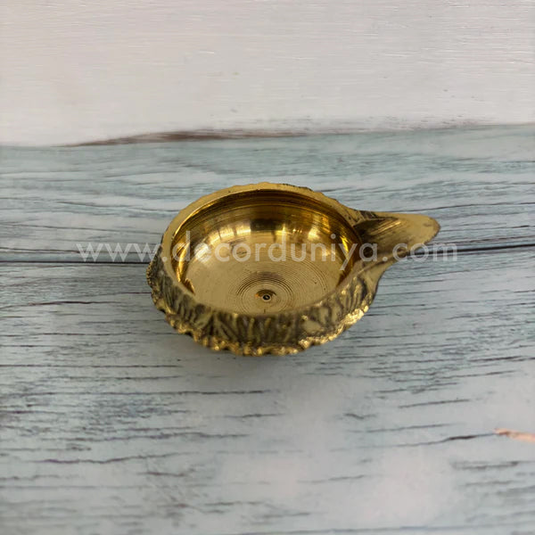 Kubera Vilakku - RBK1