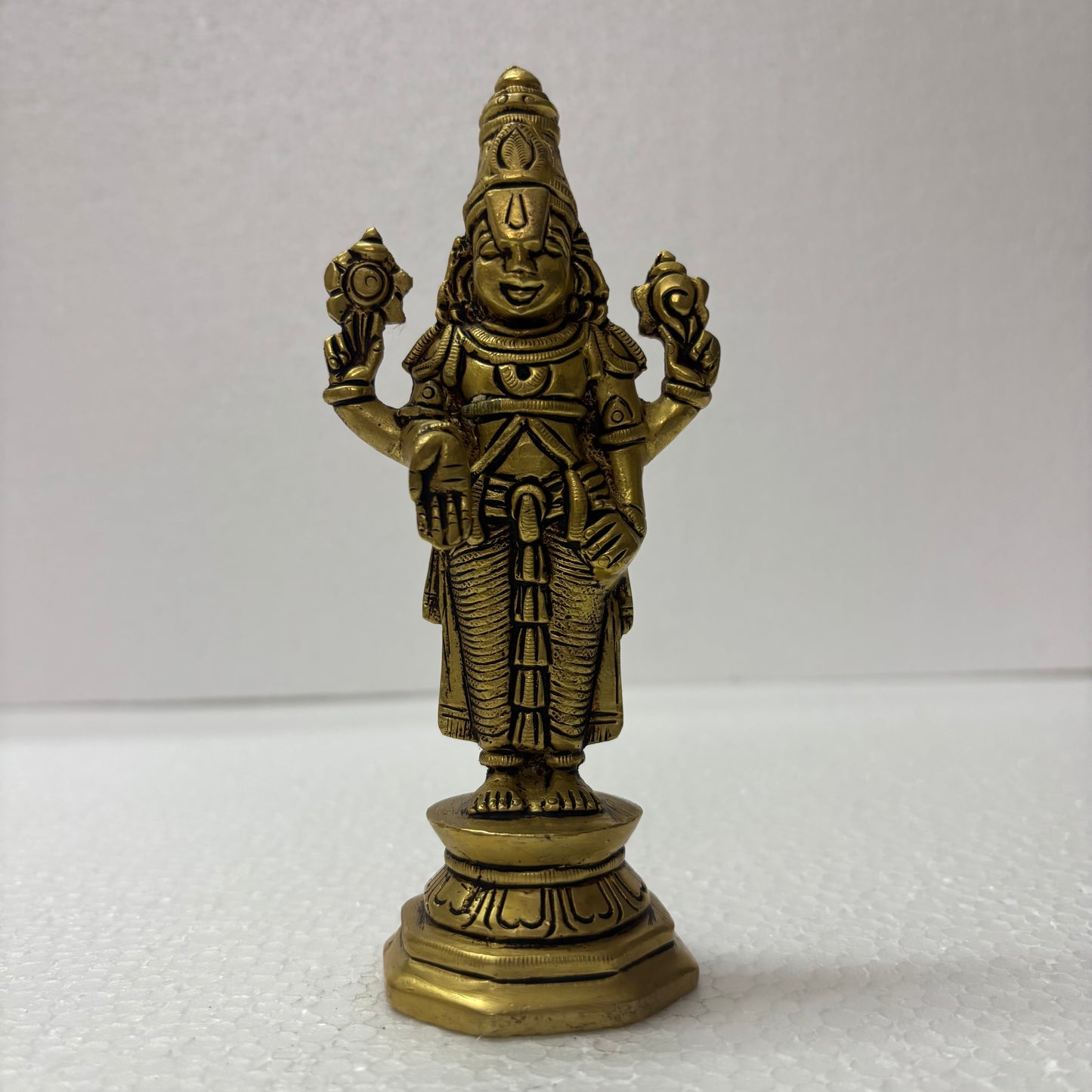 Lord Perumal | Venkateswara Brass Idol | Decor Duniya Brass Idols | Pooja & Home Décor – RBN06