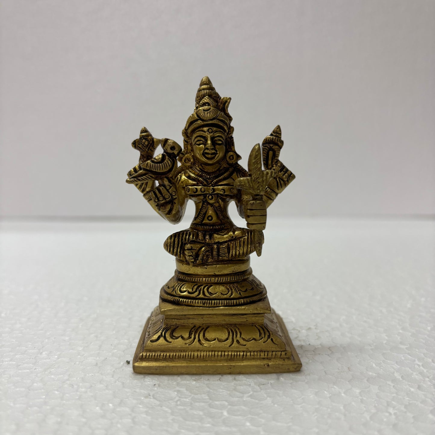 Goddess Kamakshi | Kamakshi Amman Brass Idol | Decor Duniya Brass Idols | Pooja & Home Décor – RBN09