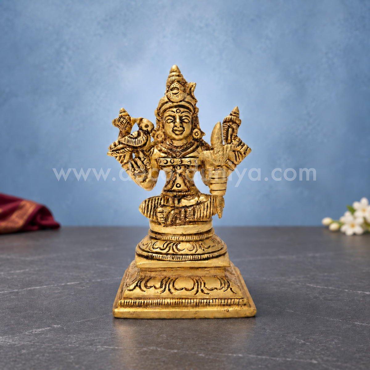Goddess Kamakshi | Kamakshi Amman Brass Idol | Decor Duniya Brass Idols | Pooja & Home Décor – RBN09