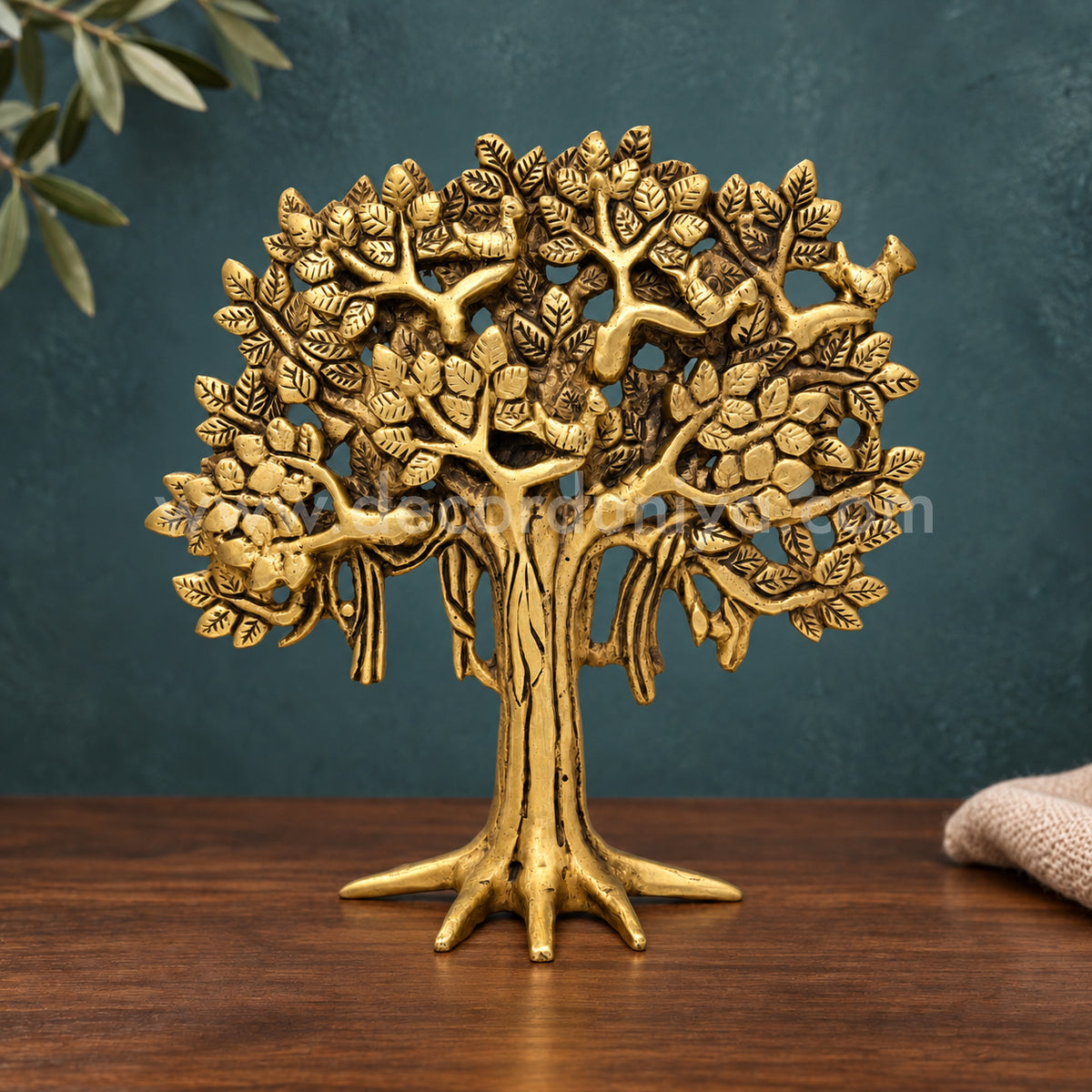 Kalpavriksha Tree | Divine Wish-Fulfilling Tree Brass Idol | Decor Duniya Brass Idols | Pooja & Home Décor – RBN45