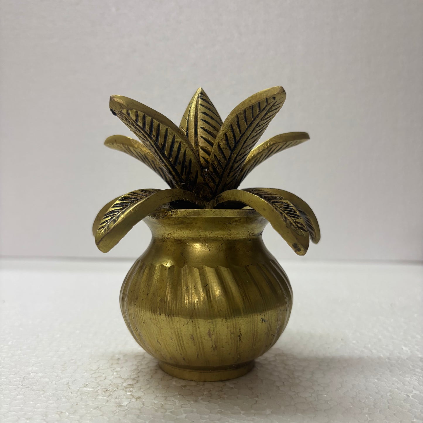 Brass Kalasam | Traditional Pooja Kalash | Decor Duniya Brass Idols | Pooja & Home Décor – RBN49