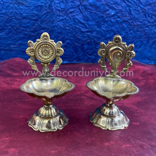 Sangu Chakra Vilakku - RJ21-c