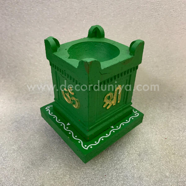 Clay Thulasi Maadam and wooden kolam base manai Size 3x3 inch-T01