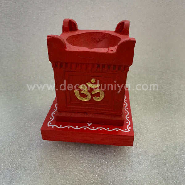Clay Thulasi Maadam and wooden kolam base manai Size 3x3 inch-T02