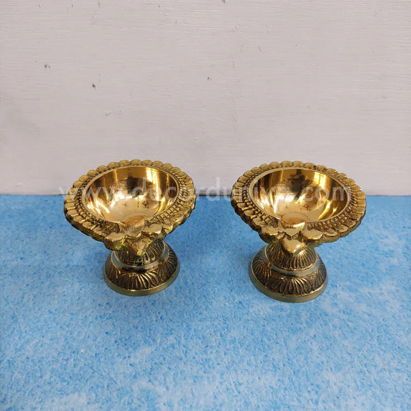 Karthigai Deepam - Vilakku Combo - Brass Diya Gift Box - VC1 - set of 27 lamps
