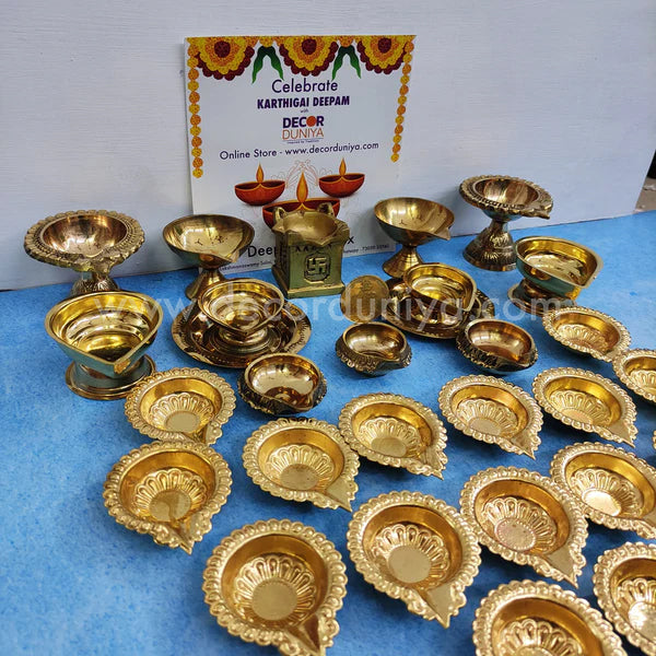 Karthigai Deepam - Vilakku Combo - Brass Diya Gift Box - VC1 - set of 27 lamps