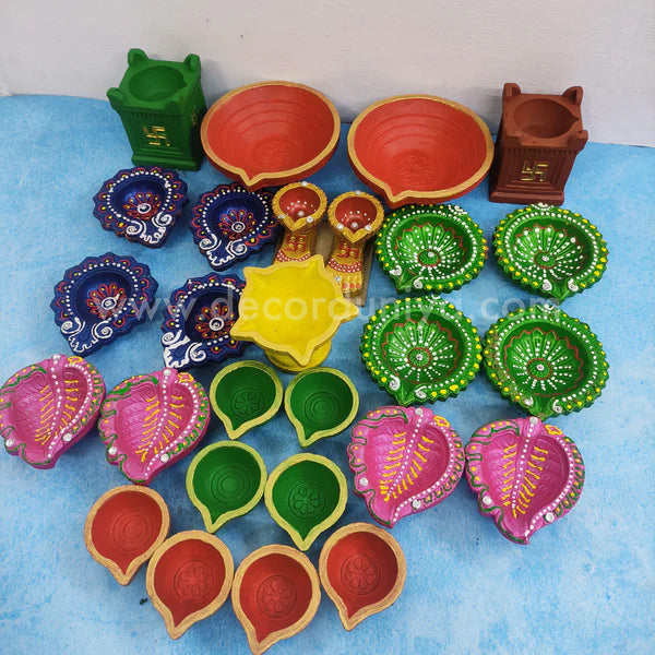 Karthigai Deepam - Vilakku Combo - Color Clay Diya Gift Box - VC3 - set of 27 lamps
