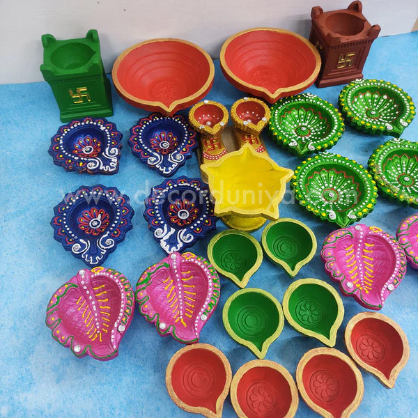 Karthigai Deepam - Vilakku Combo - Color Clay Diya Gift Box - VC3 - set of 27 lamps