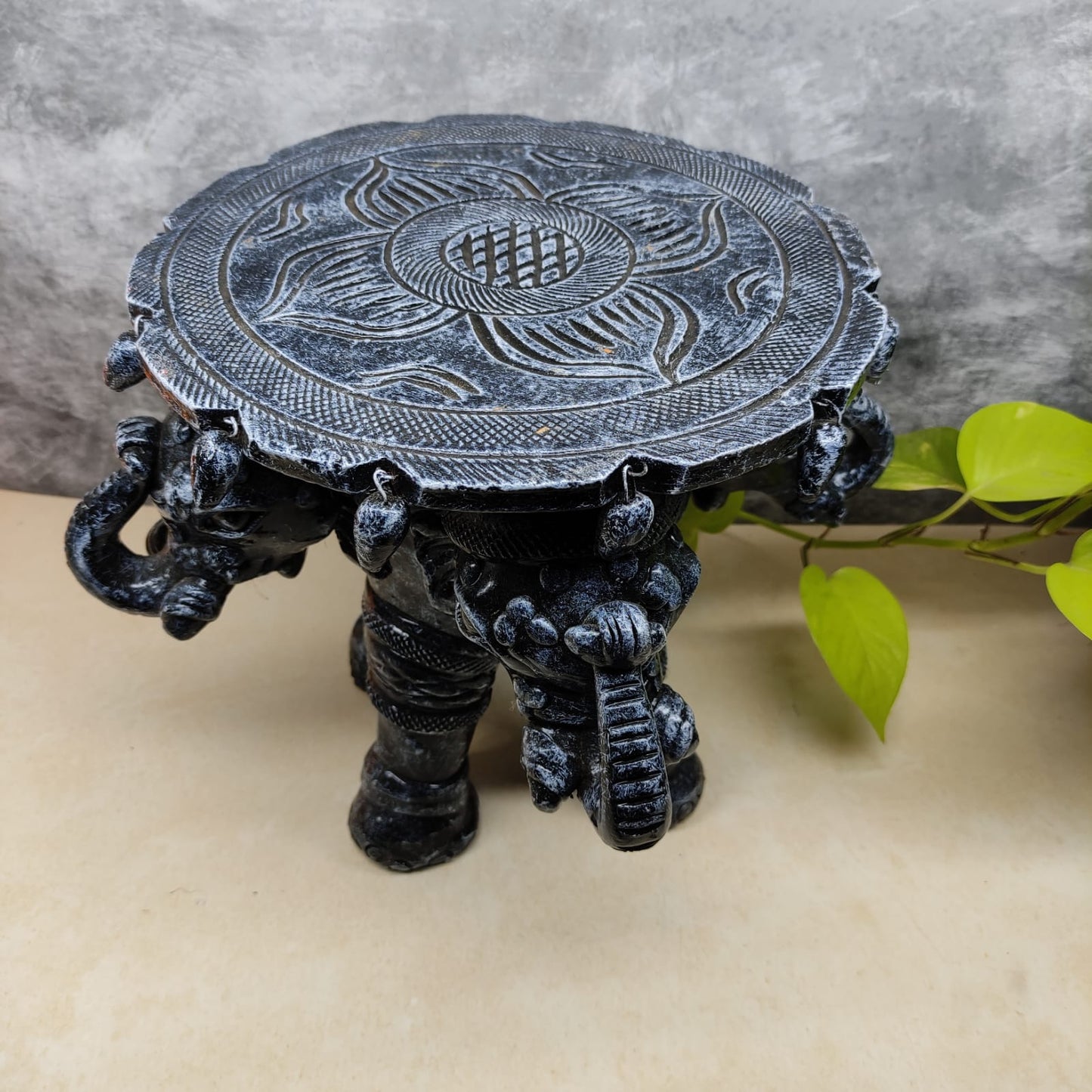 Elephant Stand - ES1