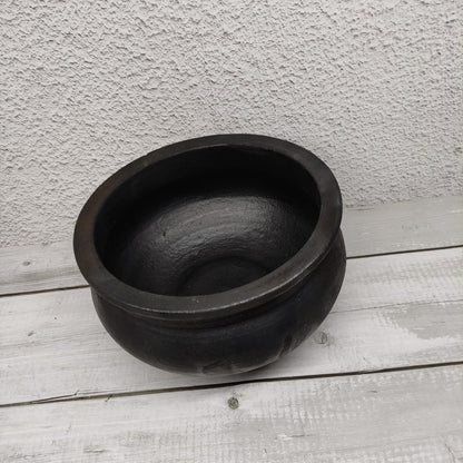 S Type Black Clay Pot - OCB23