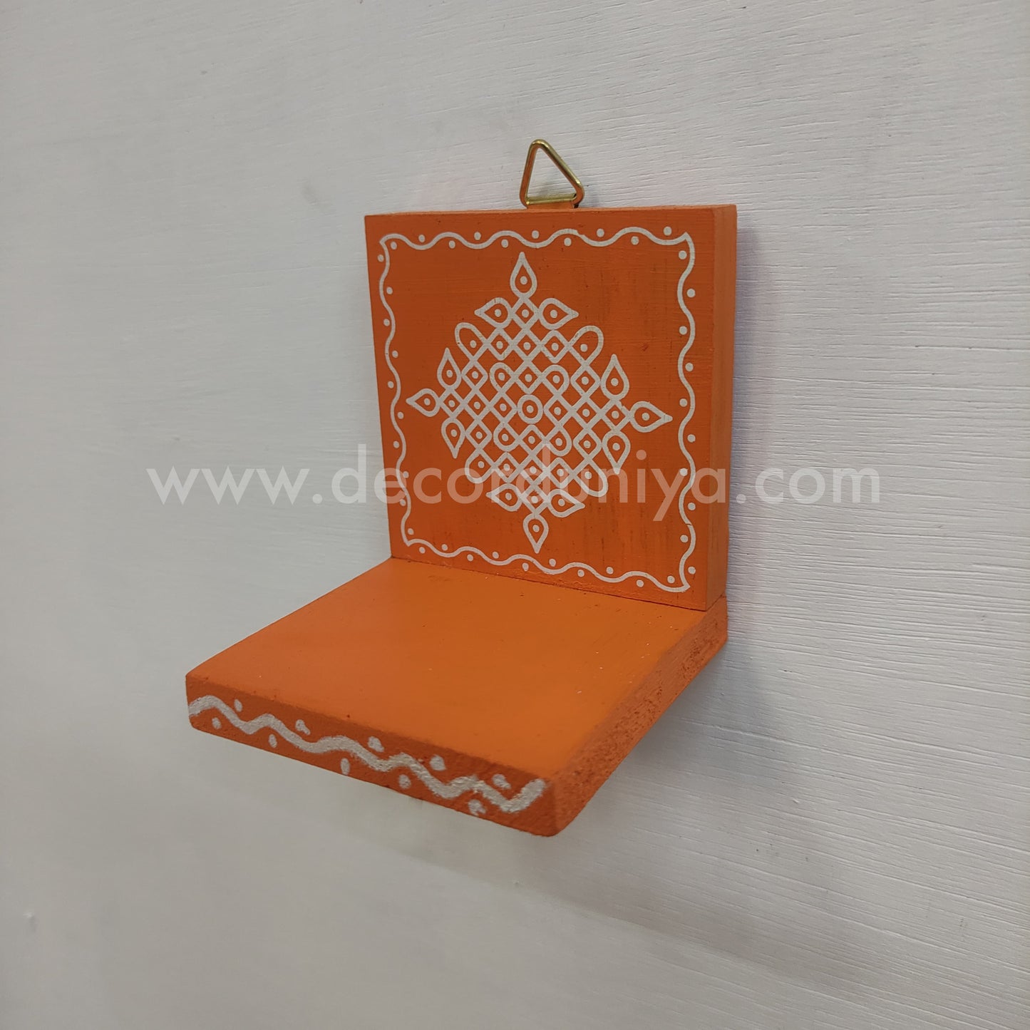 Wooden Kolam Wall Shelf | Vilakku madam - VM74