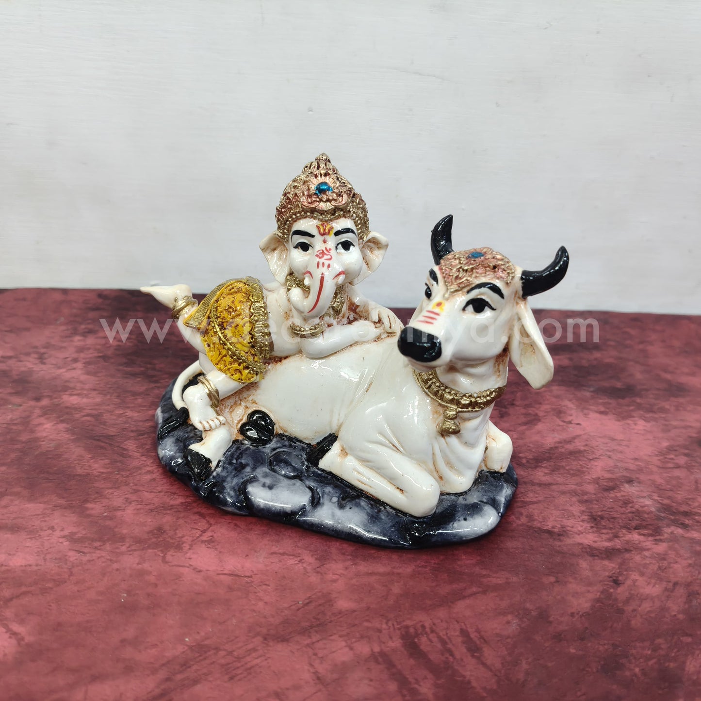 Ganesha with Cow - CN1