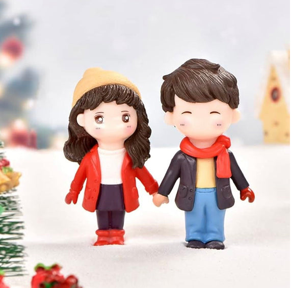Honeymoon Couple miniatures- M46-c