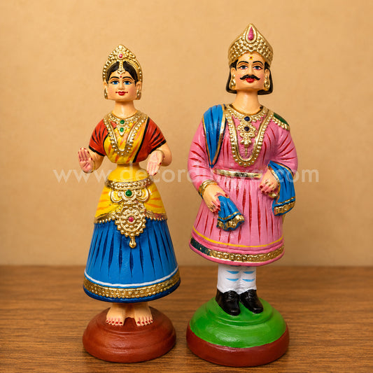 Raja Rani Thanjavur Dancing Dolls | Traditional Thalaiyatti Bommai Couple | Paper Mache | 12 Inches- TD105