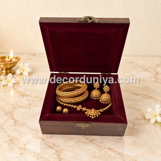 Annapakshi Jewellery Box with Reverse Glass Painting | Traditional Tanjore Art – PVK12