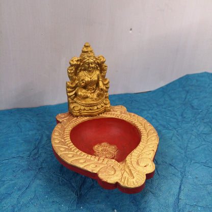 Clay Lakshmi Vilakku - LV1