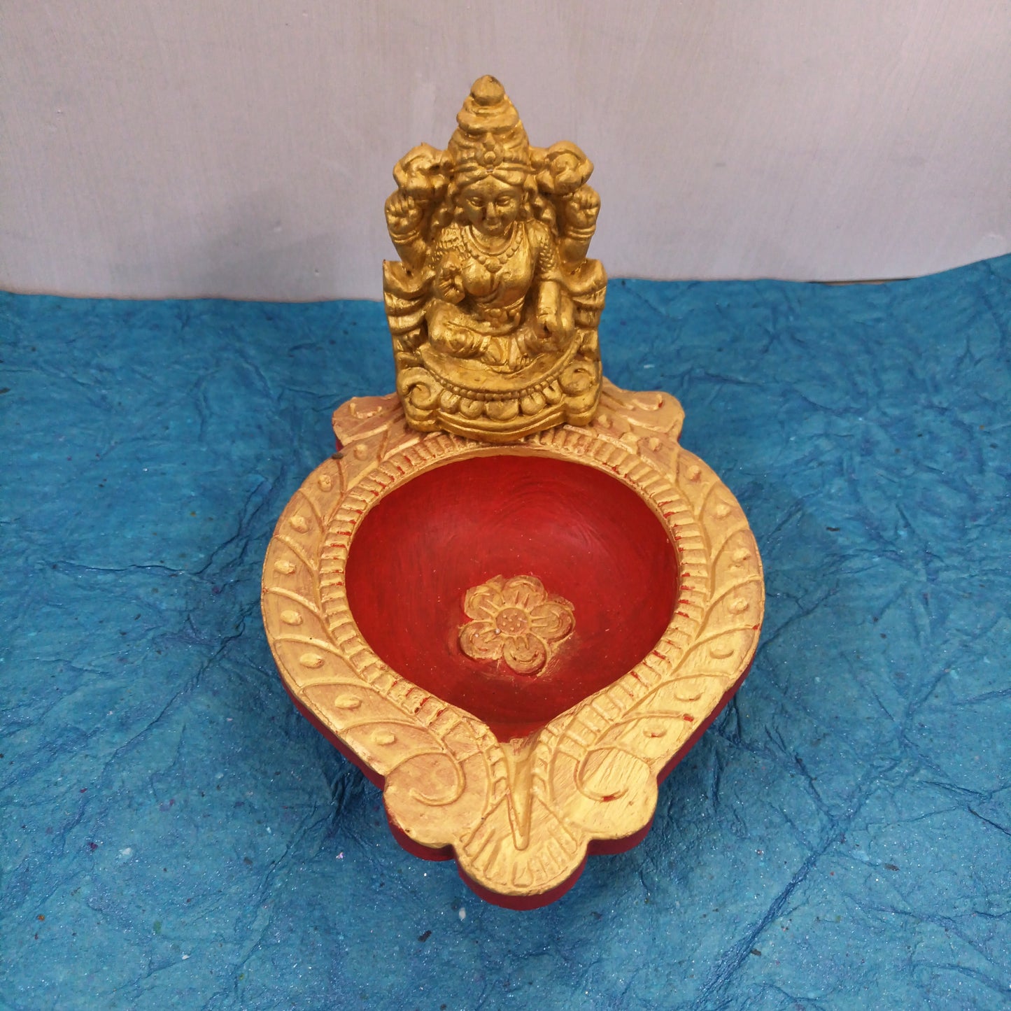 Clay Lakshmi Vilakku - LV1