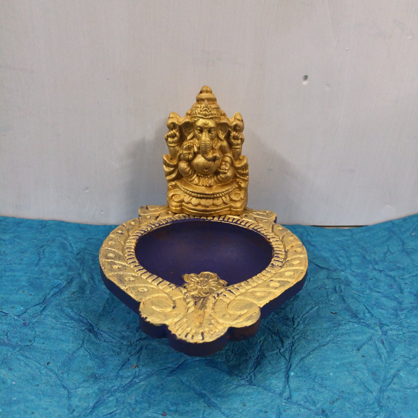Clay Ganesha Vilakku - GV3
