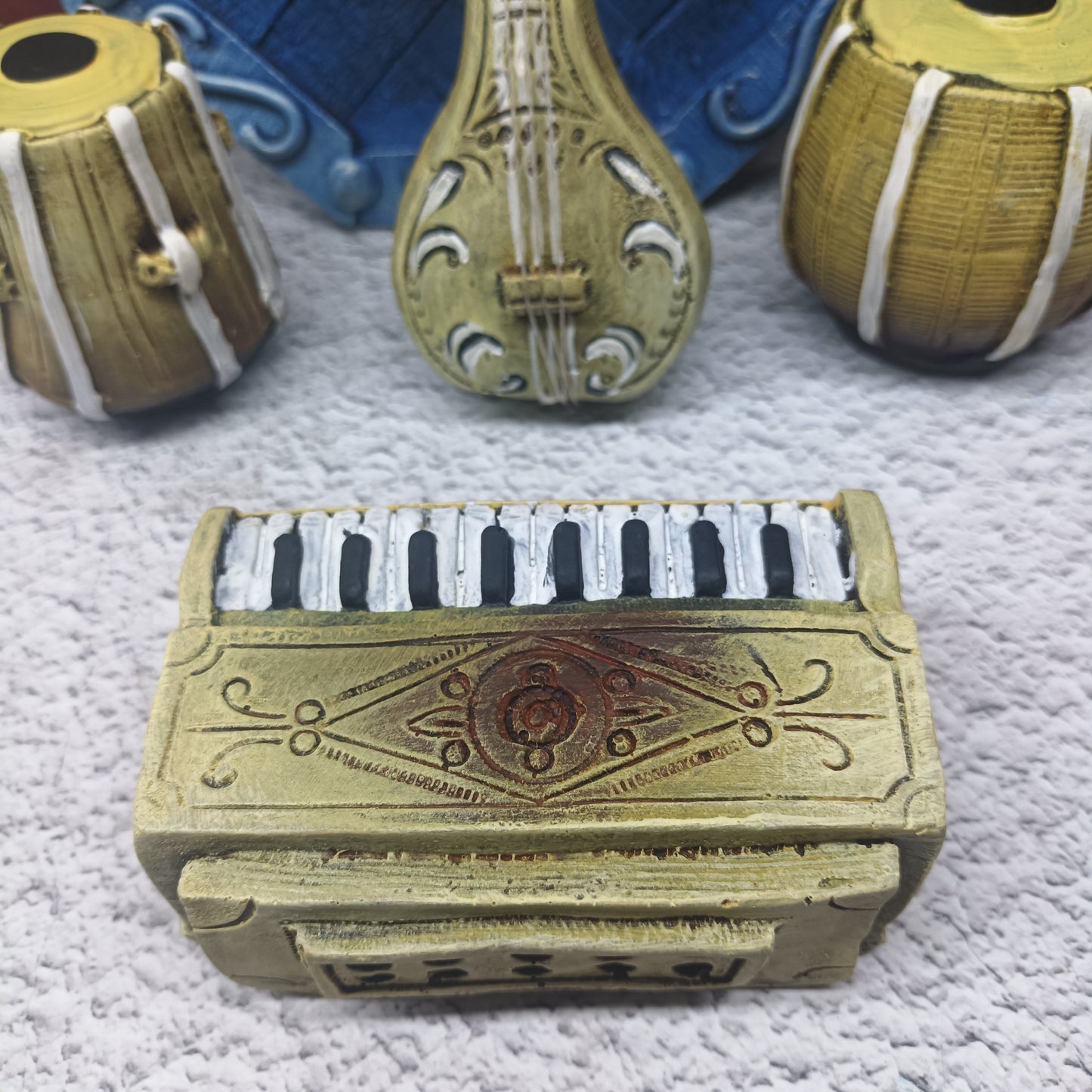 Musical Instruments - MI1