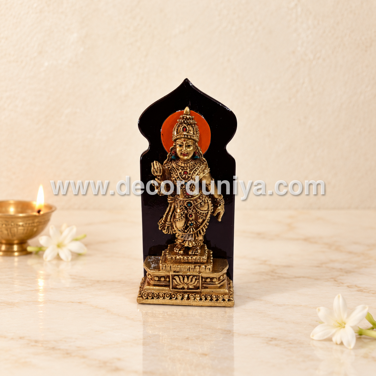 Vasavi Kanyaka Parameswari Amman Golu Doll | Kanika Parameshwari
- KS17-PR