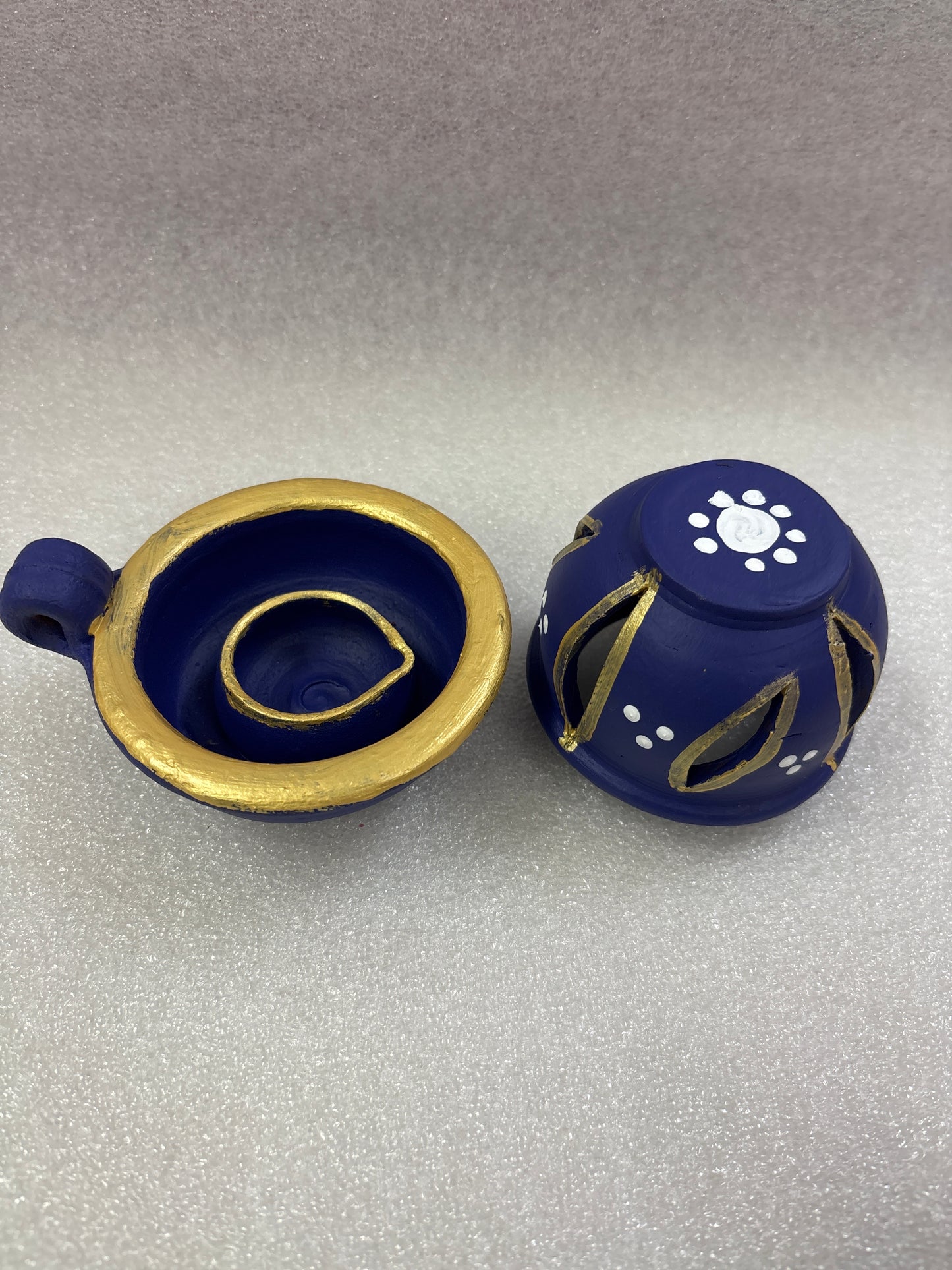 Clay Anaya vilakku - Agal Vilakku with Lid - Diya - ANL1