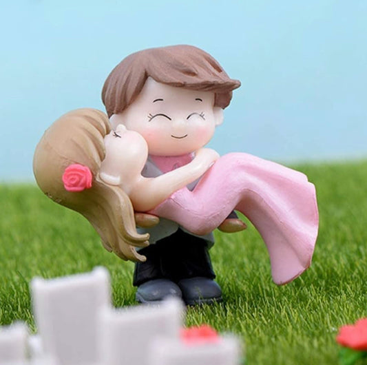 Lifting Couple miniature- M77-c