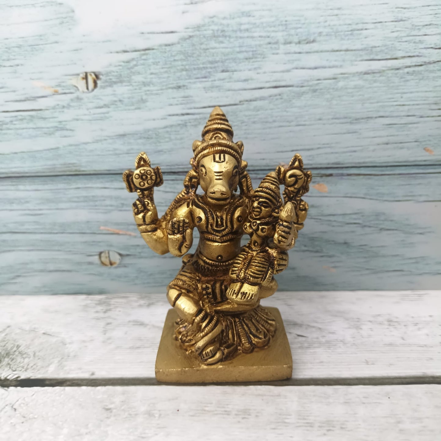 Lakshmi Hayagreevar  - LH01