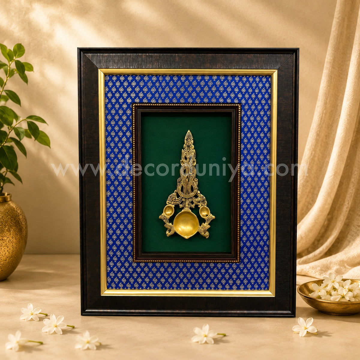 Brass Wall Hanging Frame - BH101
