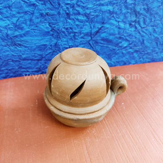 Clay Agal Vilakku with Lid - Diya - CAL2