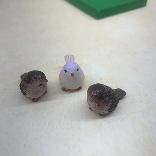 Miniature Bird - M139