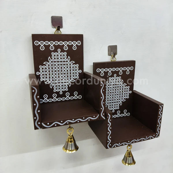 Closed type Wooden Kolam Wall Shelf Pair, Vilakku madam - CVM9