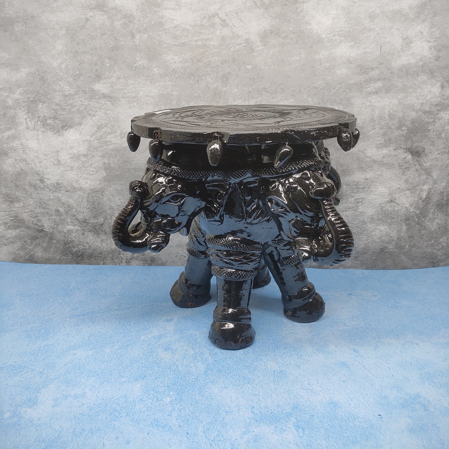 Handcrafted Elephant Urili Stand- EUSC06