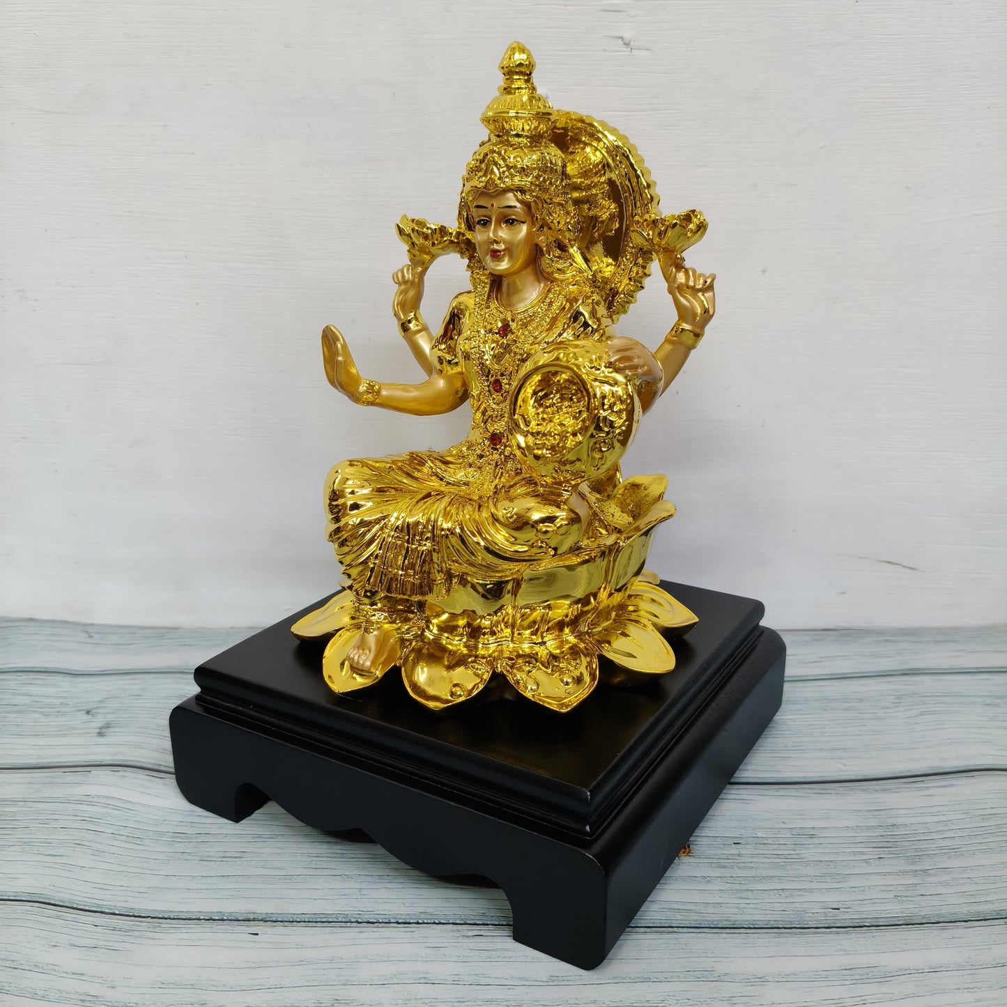 Lakshmi (Gold Finish) - LP03