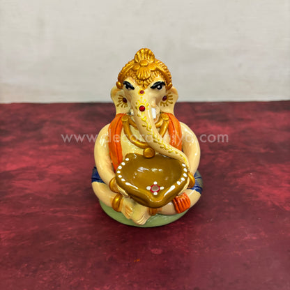 Ganesha Vilakku - VS1022