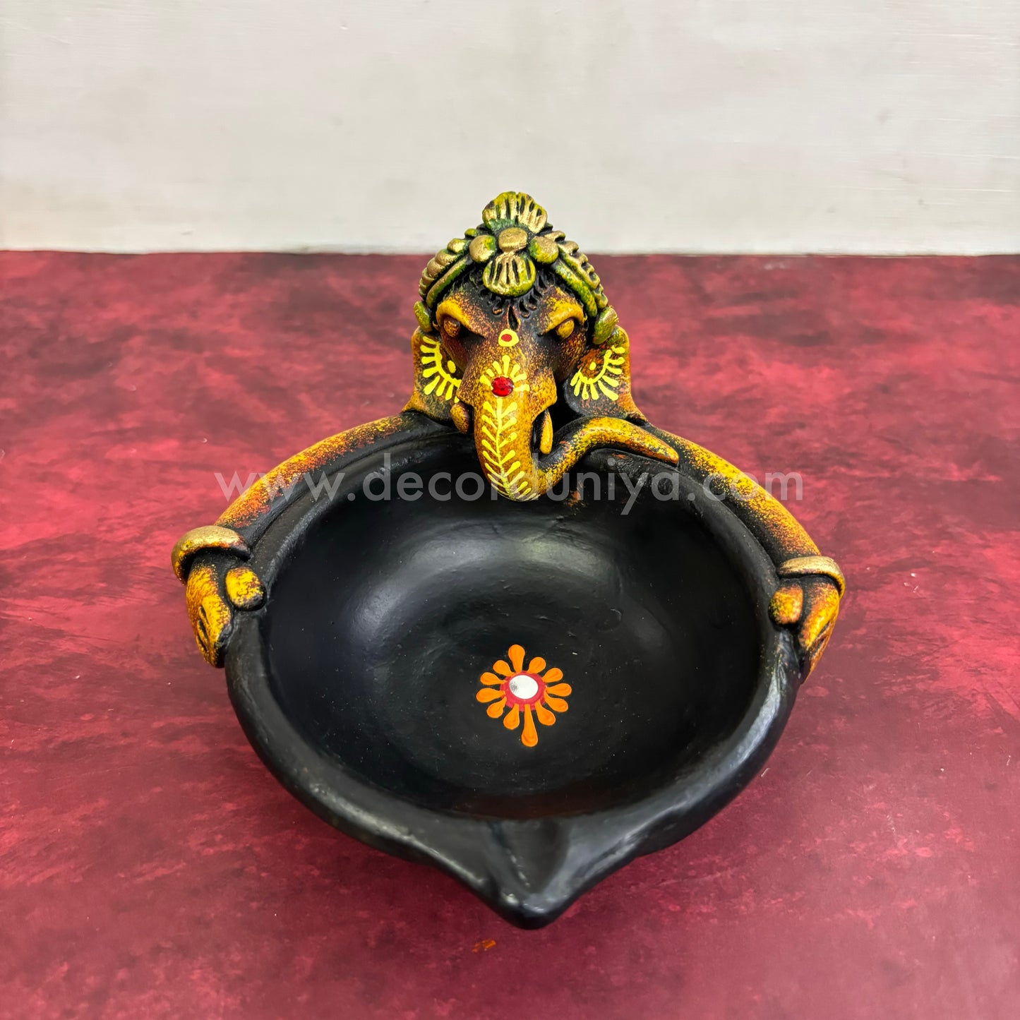 Ganesha Vilakku - VS1020