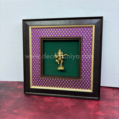 Brass Wall Hanging Frame - BH105