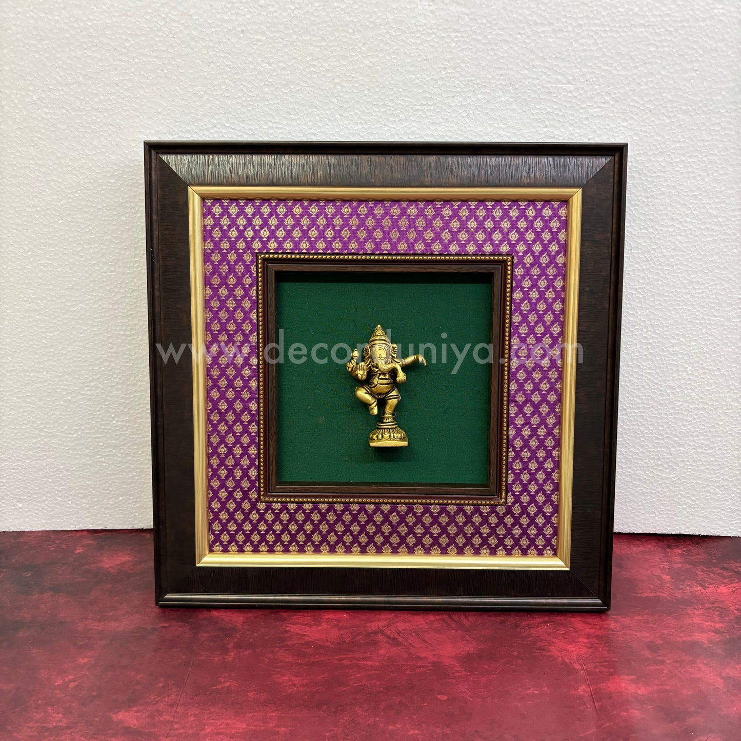 Brass Wall Hanging Frame - BH105