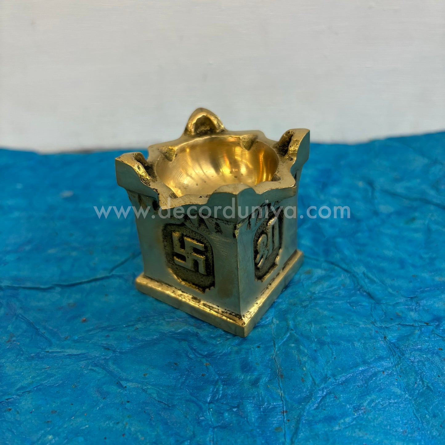 Brass Thulasi Mada Vilakku - RJ7