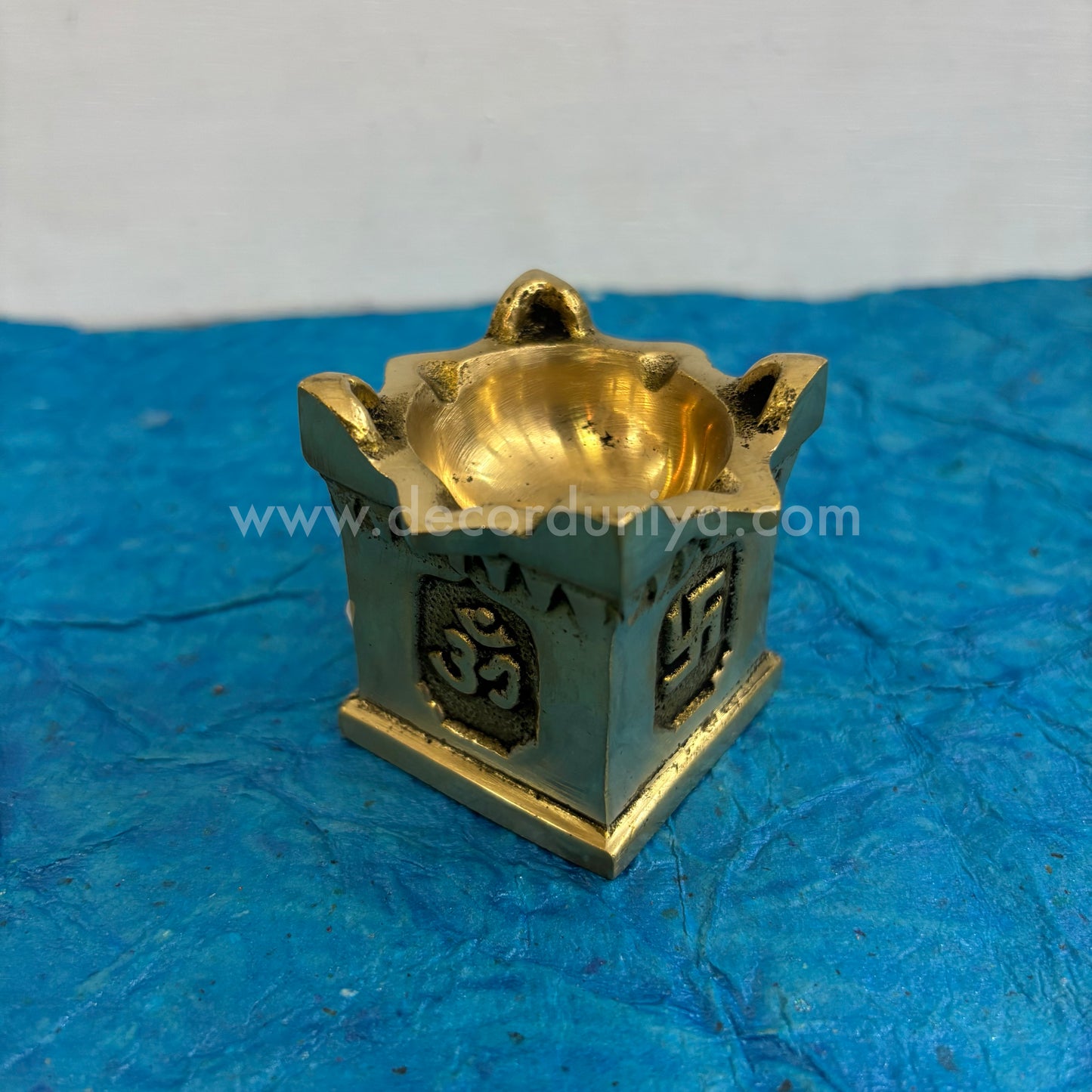 Brass Thulasi Mada Vilakku - RJ7