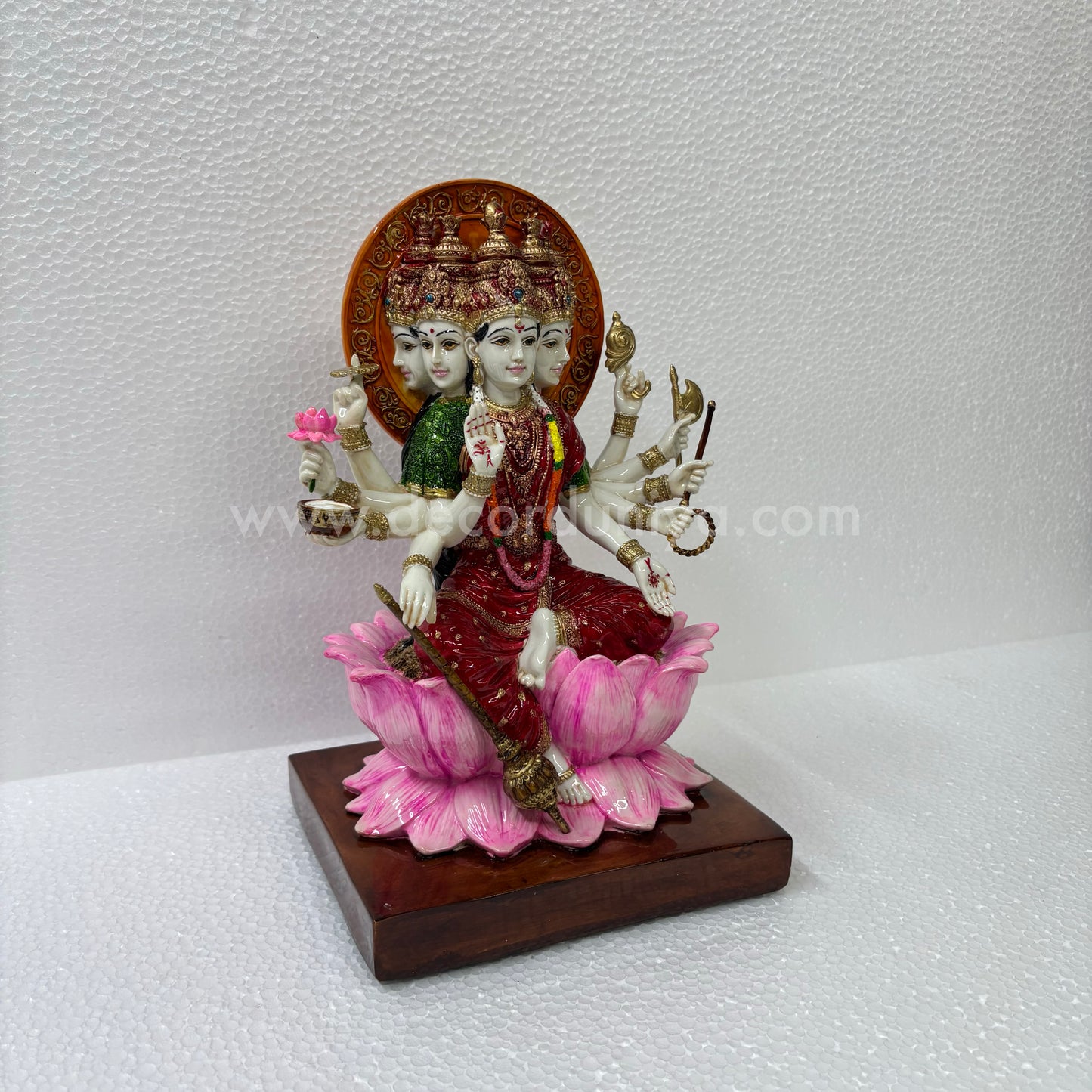 Sri Gayatri Devi  - GY1