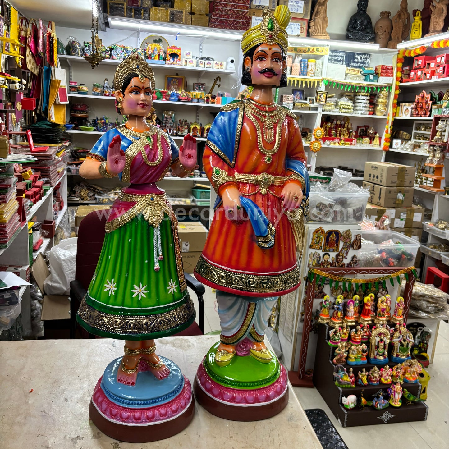 Thanjavur Dancing Doll - Height - 3.5ft - TDRR61