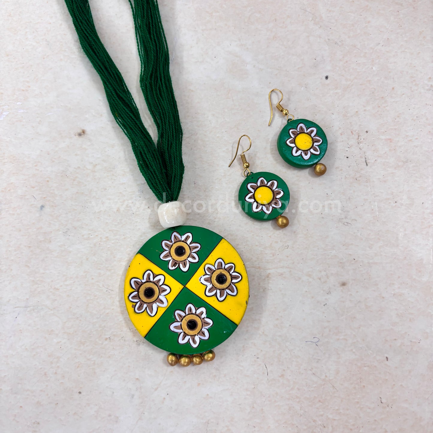 Exclusive Terracotta Jewellery Set With Intricate Design - CI1022