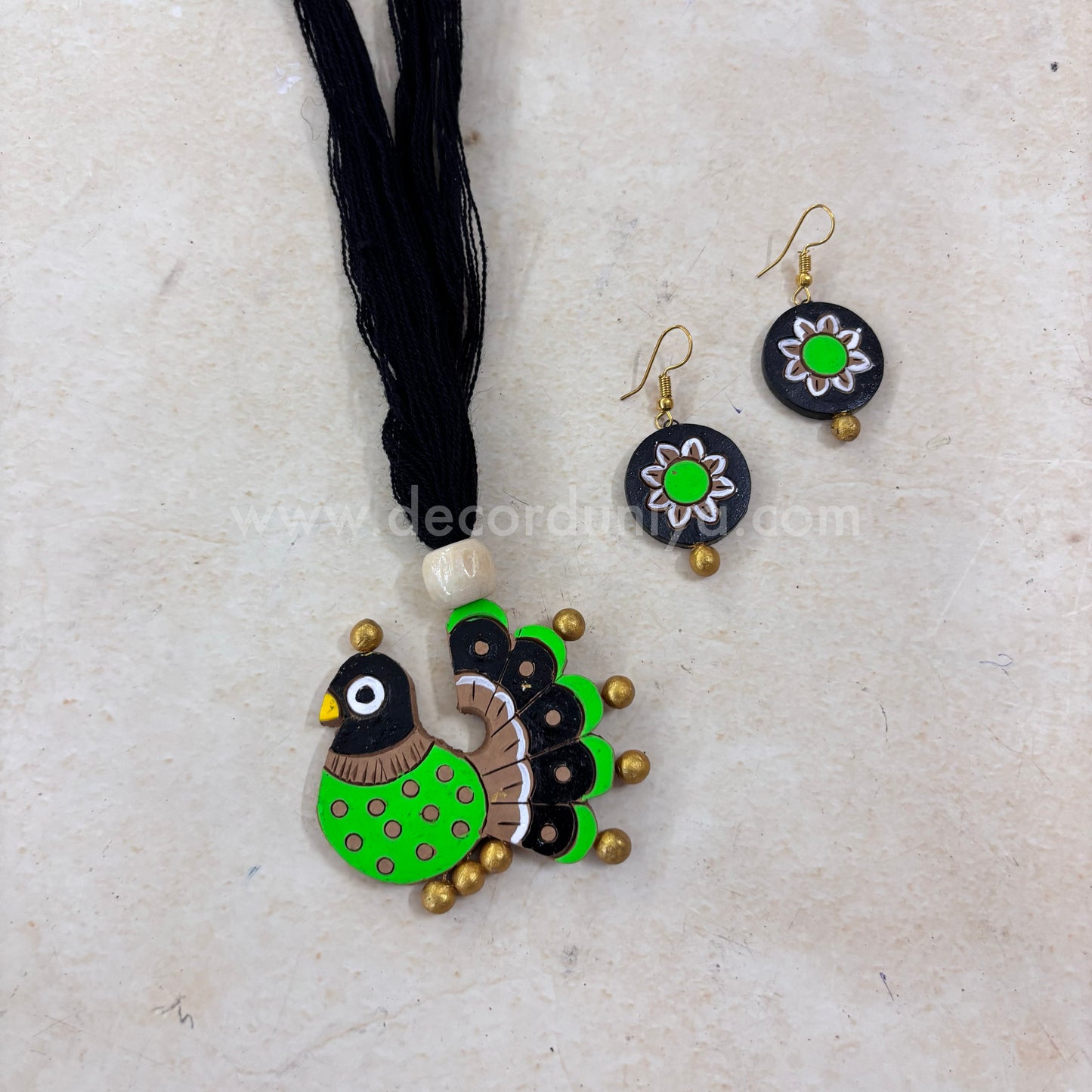 Exclusive Terracotta Jewellery Set With Intricate Design - CI1024